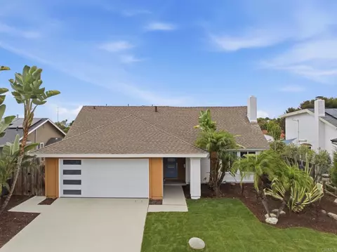 Exterior - 1744 Village Run N, Encinitas, CA 92024 photo 5 of 6