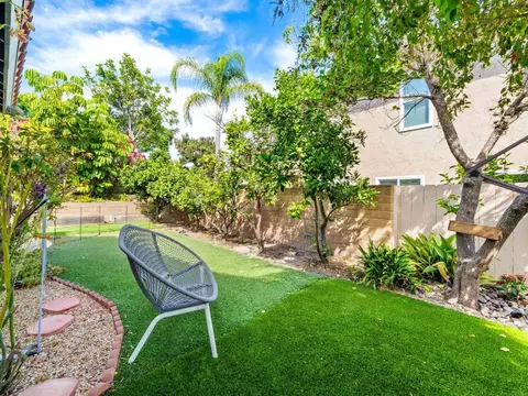 Exterior - 1523 Madrid Dr, Vista, CA 92081 photo 9 of 11
