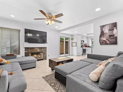 Living - 1523 Madrid Dr, Vista, CA 92081 photo 4 of 4