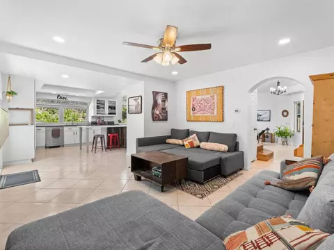 Living - 1523 Madrid Dr, Vista, CA 92081 photo 2 of 4