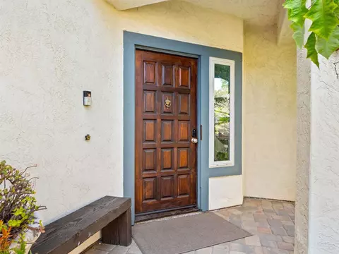 Entry Way - 1523 Madrid Dr, Vista, CA 92081 photo 1 of 4