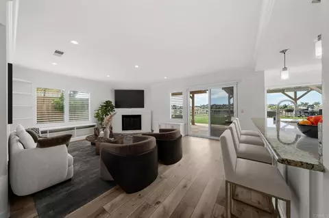 Living - 3361 Par Dr, Oceanside, CA 92056 photo 6 of 8