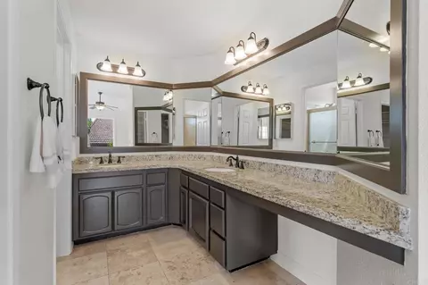 Bath - 3361 Par Dr, Oceanside, CA 92056 photo 1 of 3