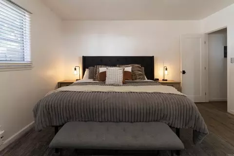 Bedroom - 131 E Aeroplane Blvd, Big Bear City, CA 92314 photo 2 of 11
