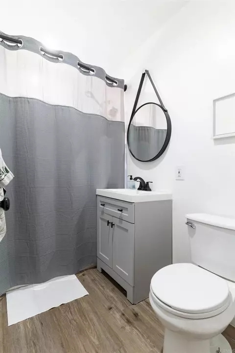 Bath - 131 E Aeroplane Blvd, Big Bear City, CA 92314 photo 3 of 3
