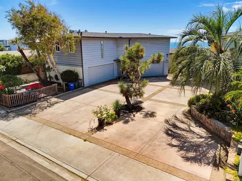 Exterior - 1660 Neptune Ave, Encinitas, CA 92024 photo 11 of 13