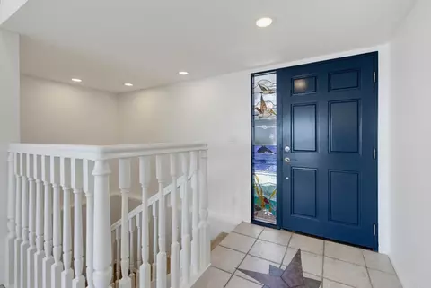 Entry Way - 1660 Neptune Ave, Encinitas, CA 92024 photo 1 of 1