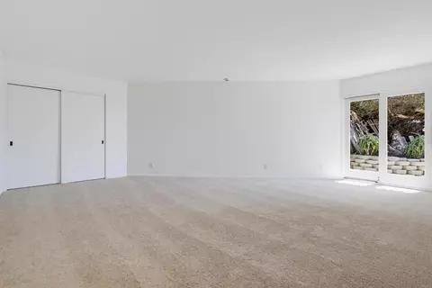 Bedroom - 1660 Neptune Ave, Encinitas, CA 92024 photo 4 of 8