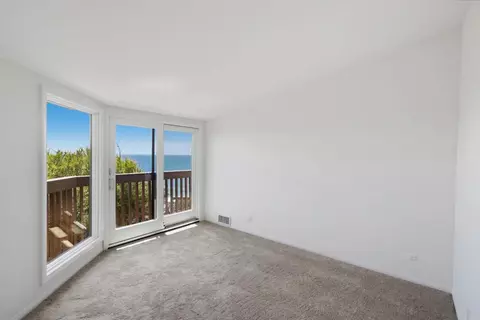 Bedroom - 1660 Neptune Ave, Encinitas, CA 92024 photo 1 of 8