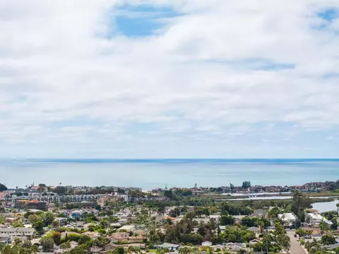 View/Area - 1319 Knowles Ave, Carlsbad, CA 92008 photo 7 of 12