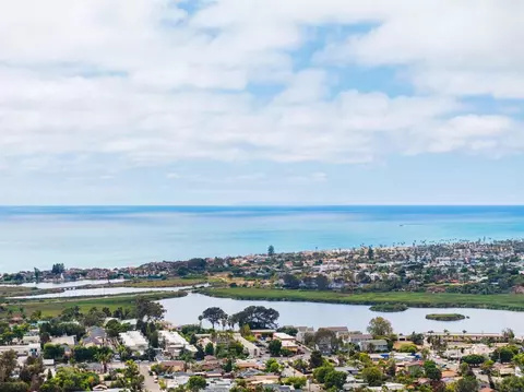 View/Area - 1319 Knowles Ave, Carlsbad, CA 92008 photo 5 of 12