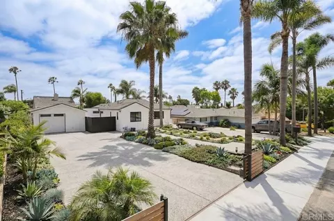 Exterior - 1319 Knowles Ave, Carlsbad, CA 92008 photo 7 of 15