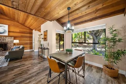 Dining - 2020 Winterwarm Dr, Fallbrook, CA 92028 photo 1 of 2