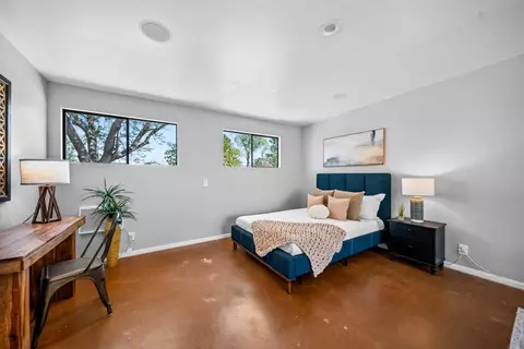 Bedroom - 2020 Winterwarm Dr, Fallbrook, CA 92028 photo 6 of 7