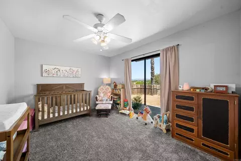 Bedroom - 2020 Winterwarm Dr, Fallbrook, CA 92028 photo 5 of 7