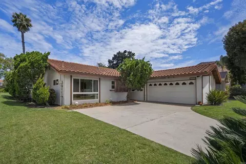 3048 Renault St, San Diego, CA 92122