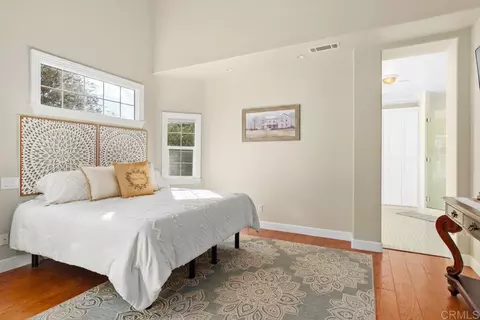 Bedroom - 45562 La Cruz Dr, Temecula, CA 92590 photo 2 of 7