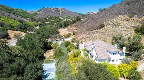View/Area - 45562 La Cruz Dr, Temecula, CA 92590 photo 6 of 7