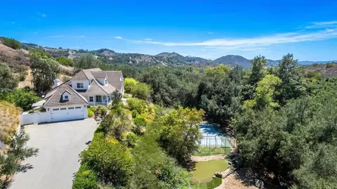 View/Area - 45562 La Cruz Dr, Temecula, CA 92590 photo 1 of 7