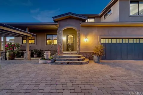 Exterior - 16850 Old Survey Rd, Escondido, CA 92025 photo 2 of 18