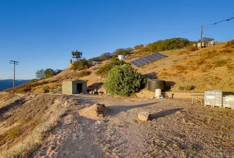 Exterior - 16850 Old Survey Rd, Escondido, CA 92025 photo 5 of 18