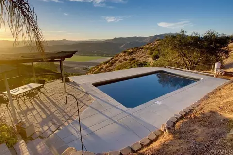 Exterior - 16850 Old Survey Rd, Escondido, CA 92025 photo 15 of 18