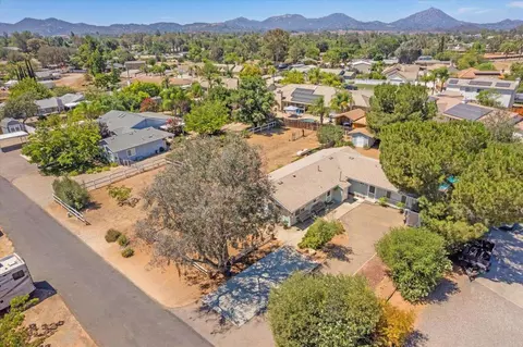 View/Area - 1977 Rowley Ave, Ramona, CA 92065 photo 3 of 9