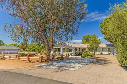 Exterior - 1977 Rowley Ave, Ramona, CA 92065 photo 4 of 18