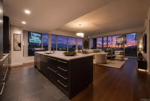 6250 Hollywood Blvd #12H, Los Angeles, CA 90028