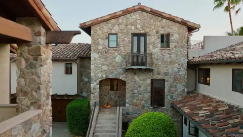 Exterior - Undisclosed, Encinitas, CA 92024 photo 2 of 8