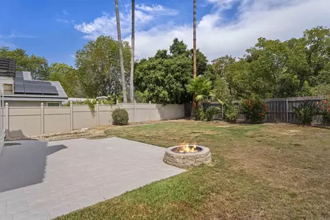 Exterior - 5389 Blackberry Way, Oceanside, CA 92057 photo 2 of 4