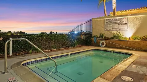 Exterior - 6854 Maple Leaf Dr, Carlsbad, CA 92011 photo 10 of 14