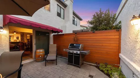 Exterior - 6854 Maple Leaf Dr, Carlsbad, CA 92011 photo 5 of 14
