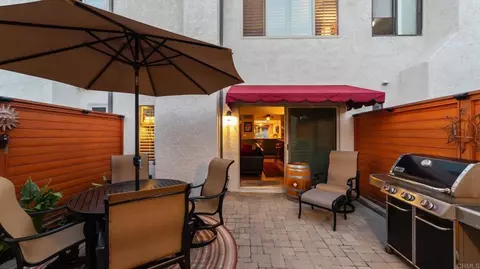 Exterior - 6854 Maple Leaf Dr, Carlsbad, CA 92011 photo 2 of 14