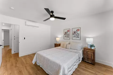 Bedroom - 363 Orwell Ln, Encinitas, CA 92024 photo 2 of 4