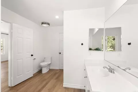 Bath - 16220 Wikiup Rd, Ramona, CA 92065 photo 2 of 4