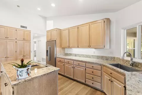 Kitchen - 16220 Wikiup Rd, Ramona, CA 92065 photo 5 of 5