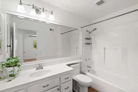 Bath - 16220 Wikiup Rd, Ramona, CA 92065 photo 4 of 4