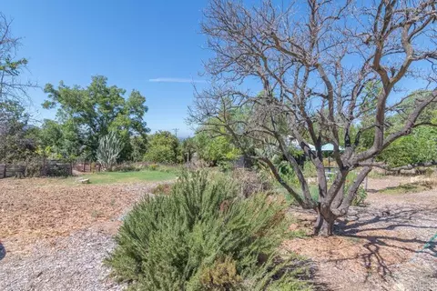 Exterior - 5741 Rainbow Heights Rd, Fallbrook, CA 92028 photo 8 of 18