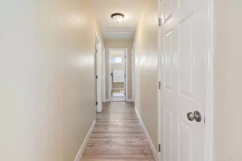 Entry Way - 5741 Rainbow Heights Rd, Fallbrook, CA 92028 photo 2 of 2