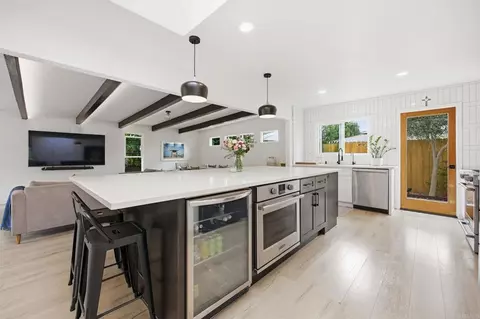 Kitchen - 1801 Ratcliff Rd, Carlsbad, CA 92008 photo 5 of 10