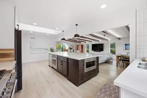 Kitchen - 1801 Ratcliff Rd, Carlsbad, CA 92008 photo 8 of 10