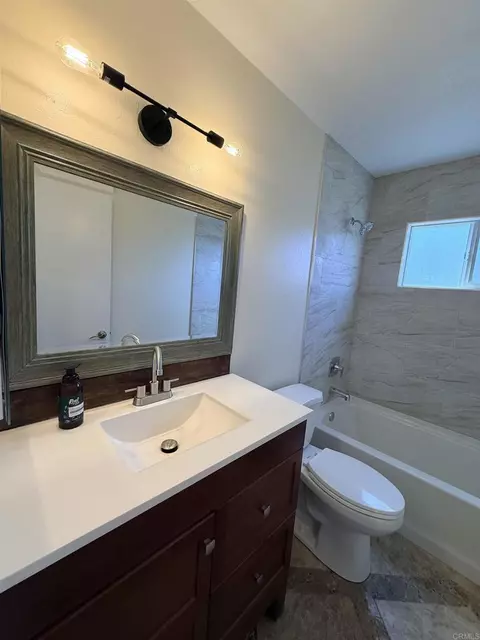 Bath - 13849 Olive Park, Poway, CA 92064 photo 2 of 6