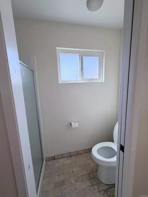 Bath - 13849 Olive Park, Poway, CA 92064 photo 1 of 6