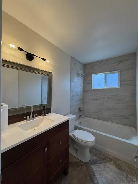 Bath - 13849 Olive Park, Poway, CA 92064 photo 4 of 6