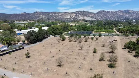 Canyon Heights Road, Fallbrook, CA 92028 photo 13