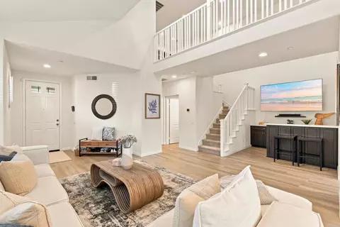 Entry Way - 4792 Beachwood Ct, Carlsbad, CA 92008 photo 1 of 2