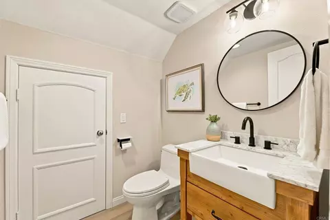 Bath - 4792 Beachwood Ct, Carlsbad, CA 92008 photo 1 of 5