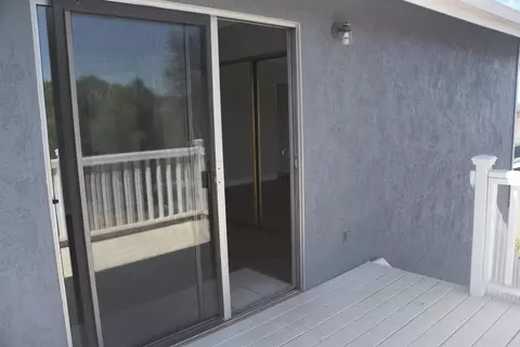 Exterior - 604 Porter St, Fallbrook, CA 92028 photo 2 of 10
