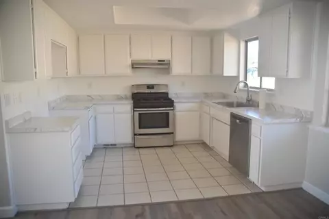 Kitchen - 604 Porter St, Fallbrook, CA 92028 photo 1 of 1